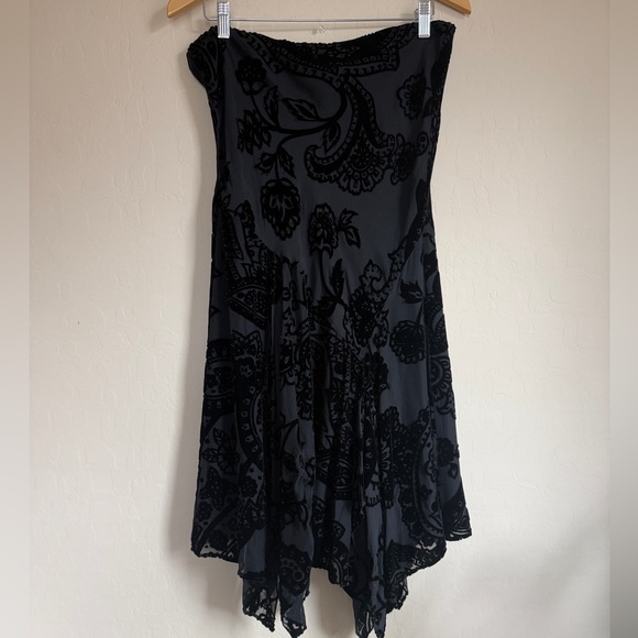ECI Women Velvet Witchy Whimsigoth Chiffon Midi Black Split Handkerchief Skirt 8 - Picture 1 of 8
